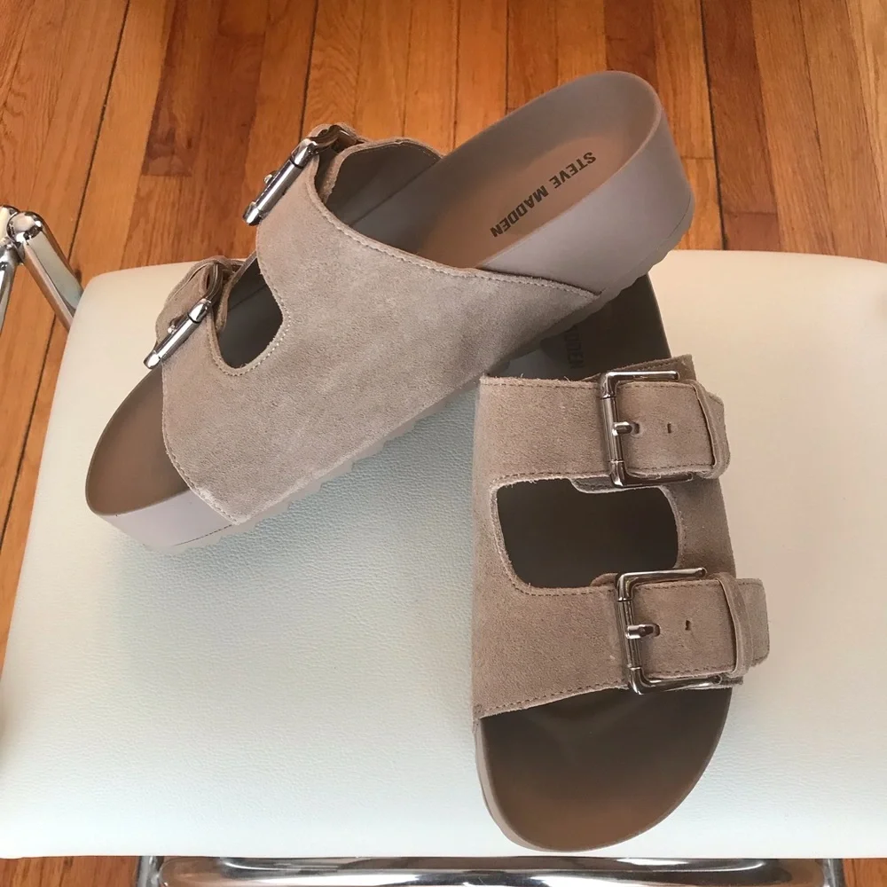 Steve Madden Tan Slide Sandals - Picture 2 of 15